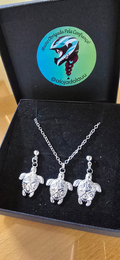 Conjuntos dourado ou prateados (colar e brincos)